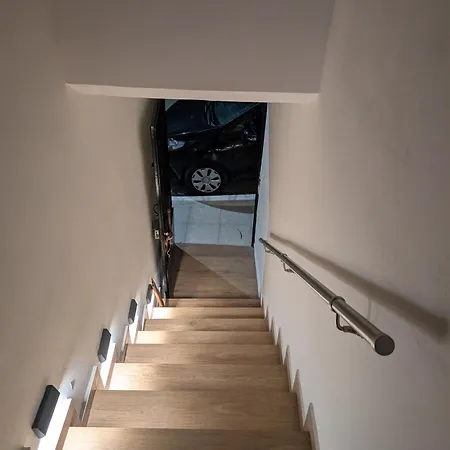 Eriad - Calm Luxury In The Centre Apartament