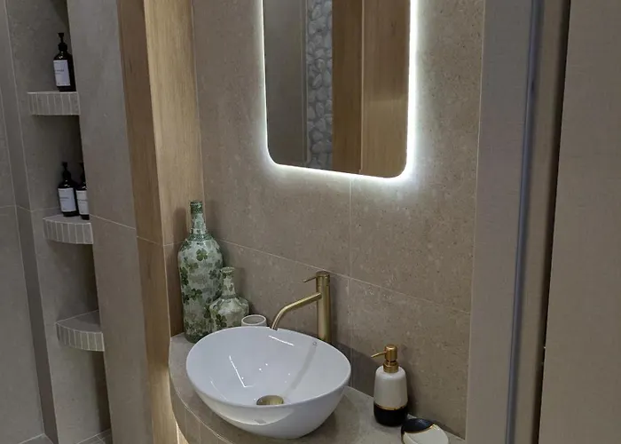 Eriad - Calm Luxury In The Centre